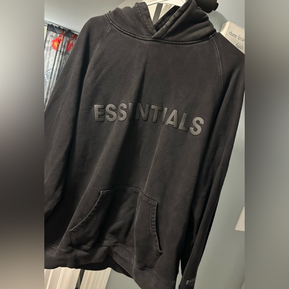 Essential Hoodie